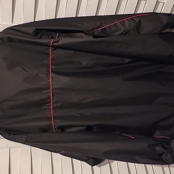 NWT I East‎ Jacksonville North Carolina Red And Black Windbreaker Jacket Large - Picture 7 of 8